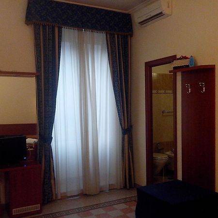 La Dea Di Roma Panzió Szoba fotó